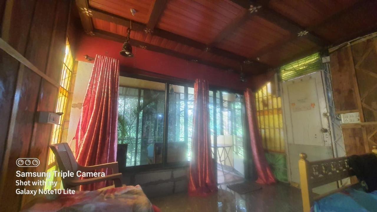 Amruta Homestays Chikhaldara Exterior foto